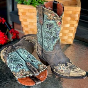 Vintage DAN POST “Bluebird” Cowgirl Boot Size 10 Distressed Leather